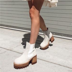 Jeffrey Campbell bootie
